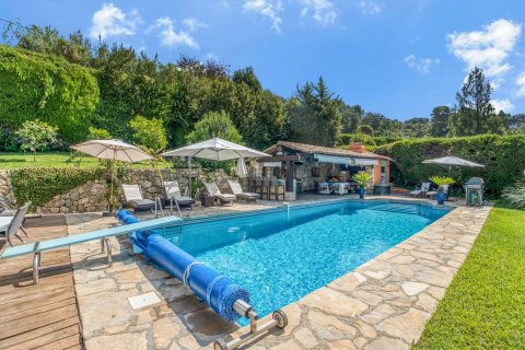 5 bedrooms Villa in Mougins, France No. 68089 3