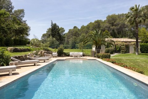 5 bedrooms Villa in Mougins, France No. 68085 5