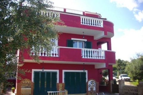 8 dormitorios House en Zakynthos, Greece No. 24729 4