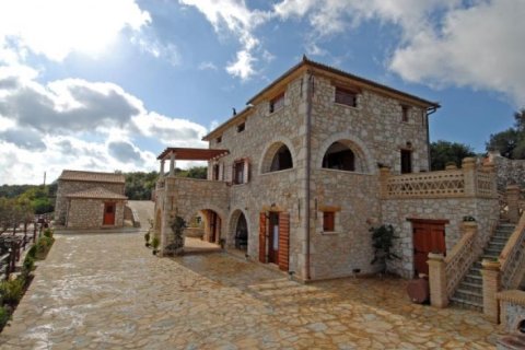 9 bedrooms Maisonette in Zakynthos, Greece No. 24740 4