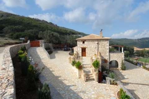 9 bedrooms Maisonette in Zakynthos, Greece No. 24740 5