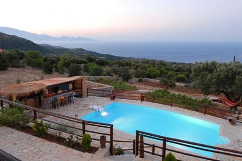 9 bedrooms Maisonette in Zakynthos, Greece No. 24740 2