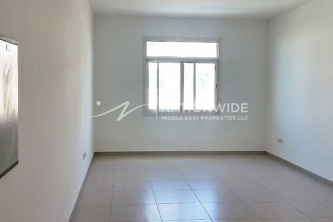 Квартира с 2 спальнями в Абу-Даби, ОАЭ №92779 5