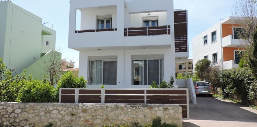 4 bedrooms House in Rethymno, Greece No. 24043