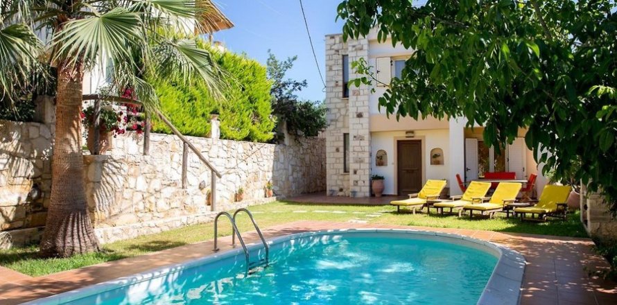 6 bedrooms Villa in Chania, Greece No. 24041