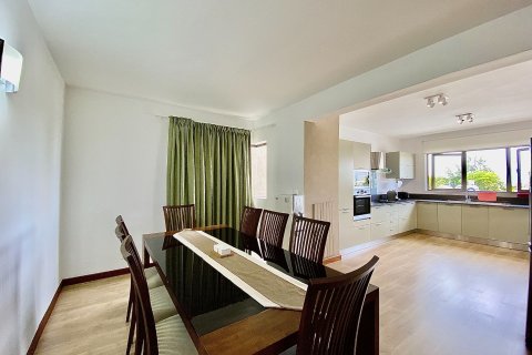 4 bedrooms Apartment in Riviere Noire, Mauritius No. 60881 8