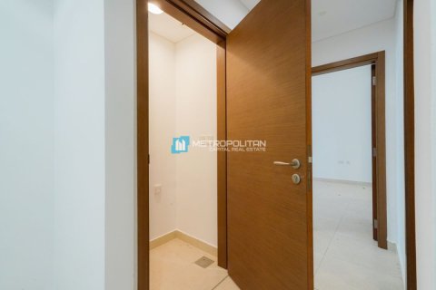 2 dormitorios Apartment en  Yas Island, UAE No. 6138 7