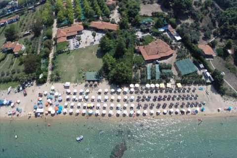 33802m² Land in Chalkidiki, Greece No. 59195 1