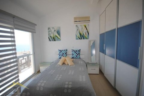 4 bedrooms Villa in Paphos, Cyprus No. 39166 13