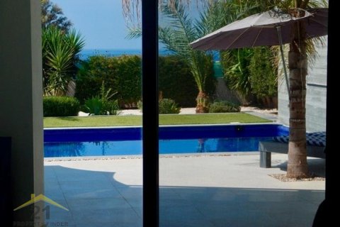 4 bedrooms Villa in Paphos, Cyprus No. 39143 27