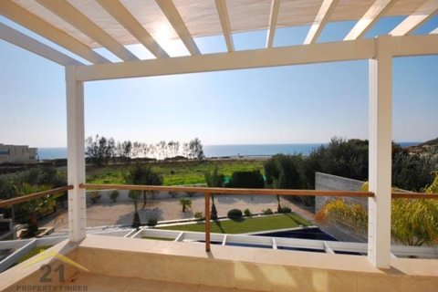 4 bedrooms Villa in Paphos, Cyprus No. 39143 21