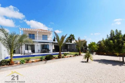 4 bedrooms Villa in Paphos, Cyprus No. 39143 26