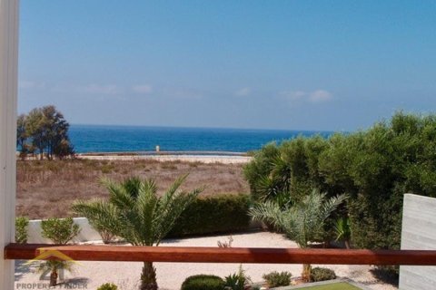 4 bedrooms Villa in Paphos, Cyprus No. 39143 28