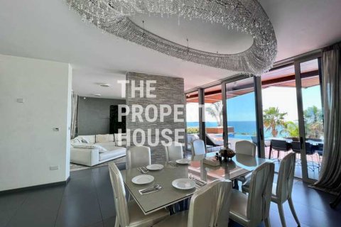 6 bedrooms Villa in Agios Tychonas, Cyprus No. 66594 6