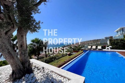 6 bedrooms Villa in Agios Tychonas, Cyprus No. 66594 2