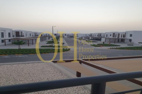 2 dormitorios Apartment en Al Ghadeer 2, UAE No. 8496 1