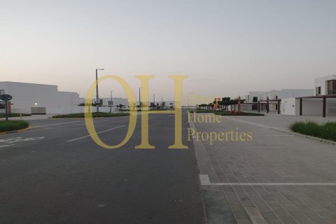 2 dormitorios Apartment en Al Ghadeer 2, UAE No. 8496 3