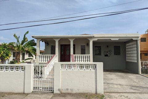 4 chambres Villa à Basseterre, Saint Kitts and Nevis No. 61509 2