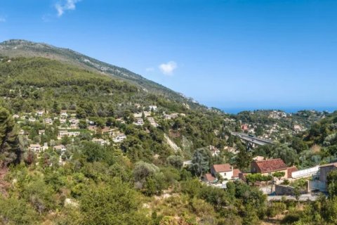 2 bedrooms Apartment in Menton, France No. 69381 2