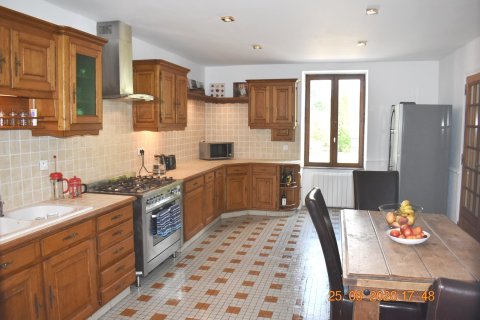 4 bedrooms House in Lignieres-Orgeres, France No. 69384 4