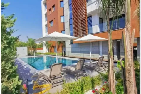 2 bedrooms Penthouse in Germasogeia, Cyprus No. 40694 1