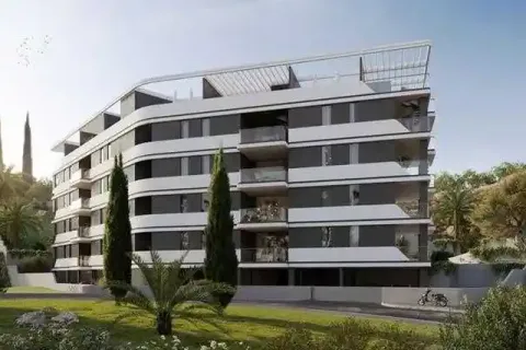 3 dormitorios Apartment en Agios Tychonas, Cyprus No. 40696 1