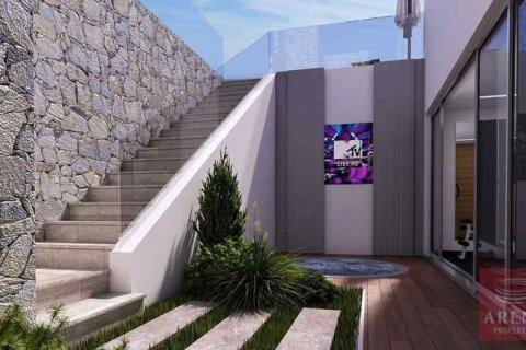 4 bedrooms Villa in Ayia Napa, Cyprus No. 71648 3