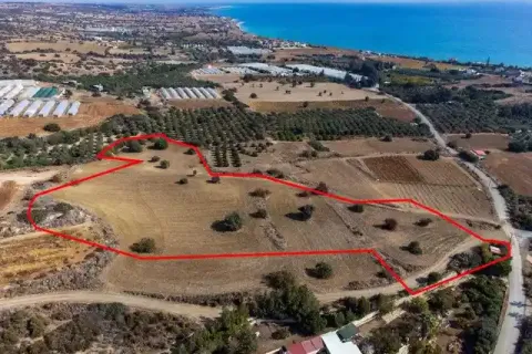 16389m² Land en Agios Theodoros, Cyprus No. 35363 1