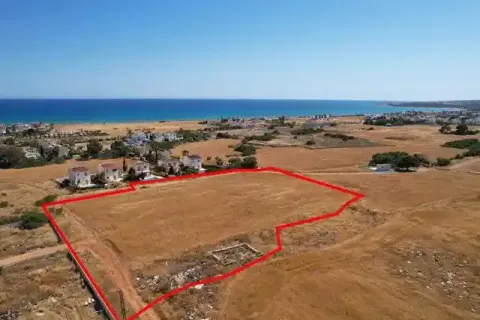 8518m² Land à Sotira, Cyprus No. 35362 1