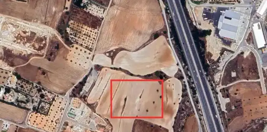 16658m² Land à Nicosia, Cyprus No. 35988