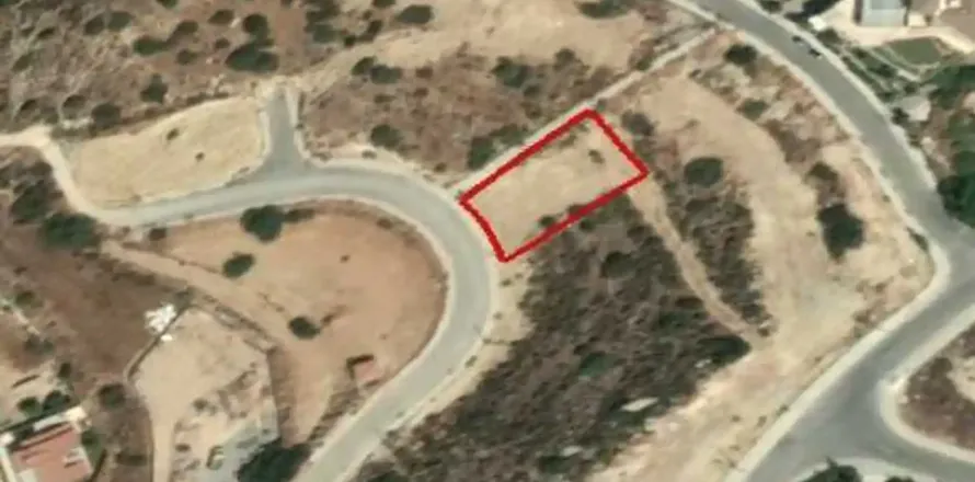 666m² Land in Germasogeia, Cyprus No. 35764