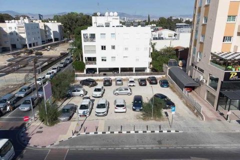 604m² Land à Strovolos, Cyprus No. 35766 3