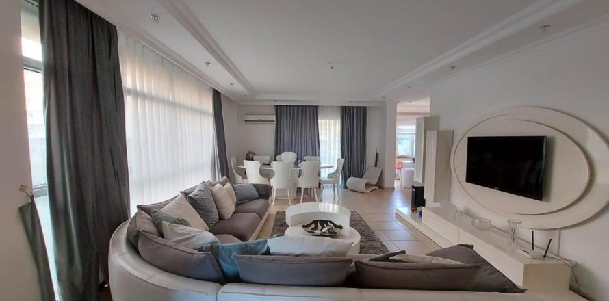 3+1 Apartment en Cikcilli, Turkey No. 15471