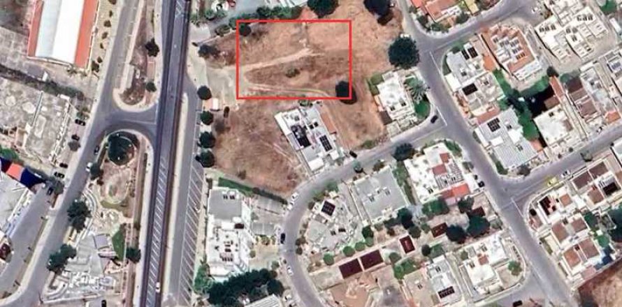 809m² Land in Latsia, Cyprus No. 64515