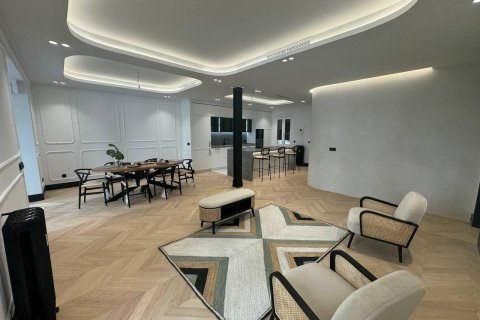 4 dormitorios Apartment en Madrid, Spain No. 27691 5