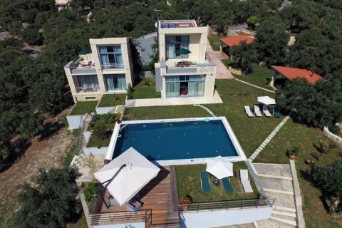 330m² Villa en Corfu, Greece No. 60553 2