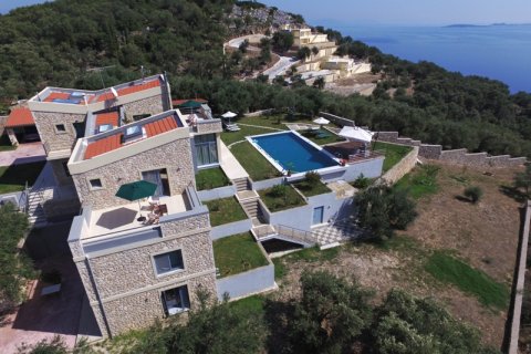 330m² Villa à Corfu, Greece No. 60553 3