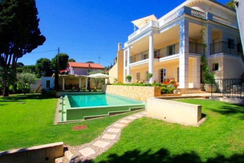 3 bedrooms Villa in Antibes, France No. 67348 16