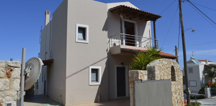 3 bedrooms House in Chania, Greece No. 24118