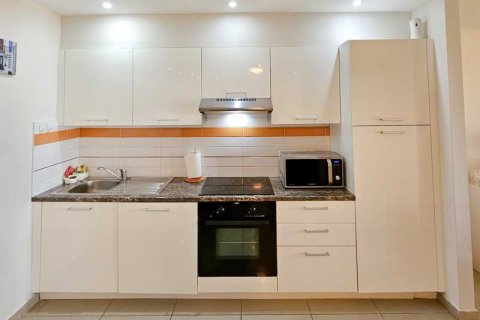 1 dormitorio Apartment en Germasogeia, Cyprus No. 76028 7