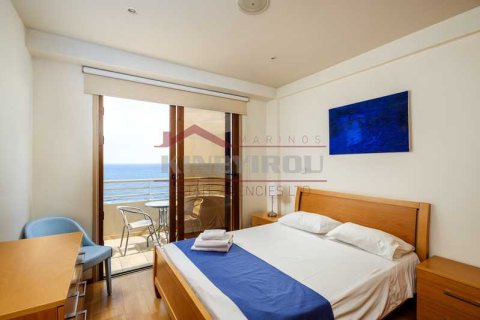 2 dormitorios Penthouse en Larnaca, Cyprus No. 76029 11