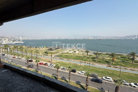 Квартира 5+1 в Измир, Турция №92749 1