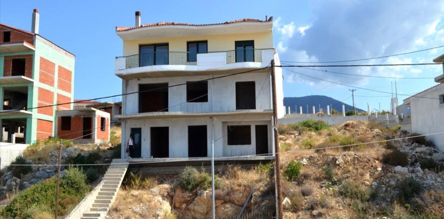 Studio House in Thasos, Greece No. 60445