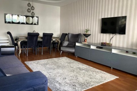 2+1 Apartment in Istanbul, Turkey No. 16180 1