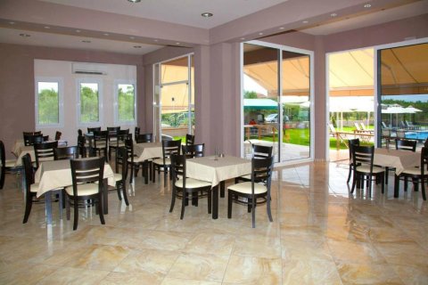 1000m² Hotel in Messenia, Greece No. 54607 15