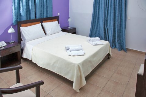 1000m² Hotel in Messenia, Greece No. 54607 12