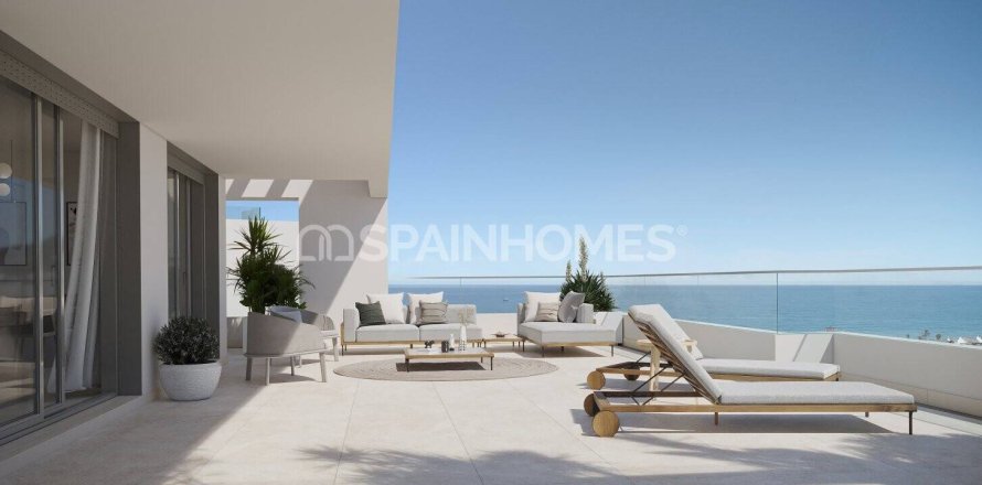 2 bedrooms Apartment in Estepona, Spain No. 25823