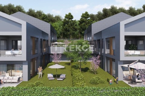 3+1 Apartment in Istanbul, Turkey No. 13700 28