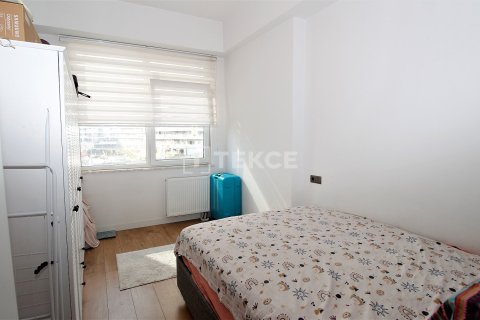 1+1 Apartment in Istanbul, Turkey No. 65274 5