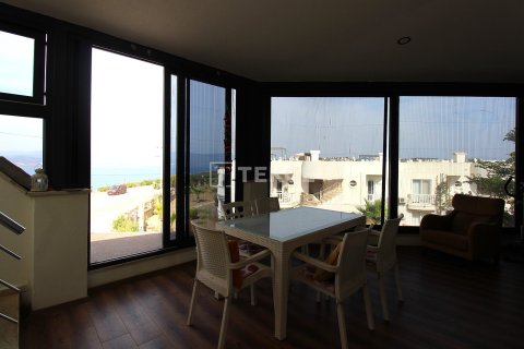 2+1 Penthouse in Milas, Turkey No. 65268 7